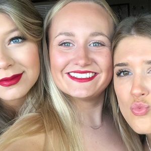 Meet your Posher, Logan